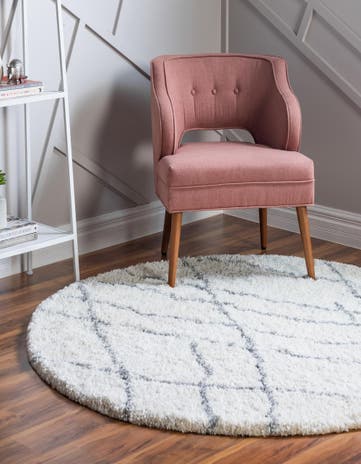 5' 3 x 5' 3 Soft Touch Shag Round Rug