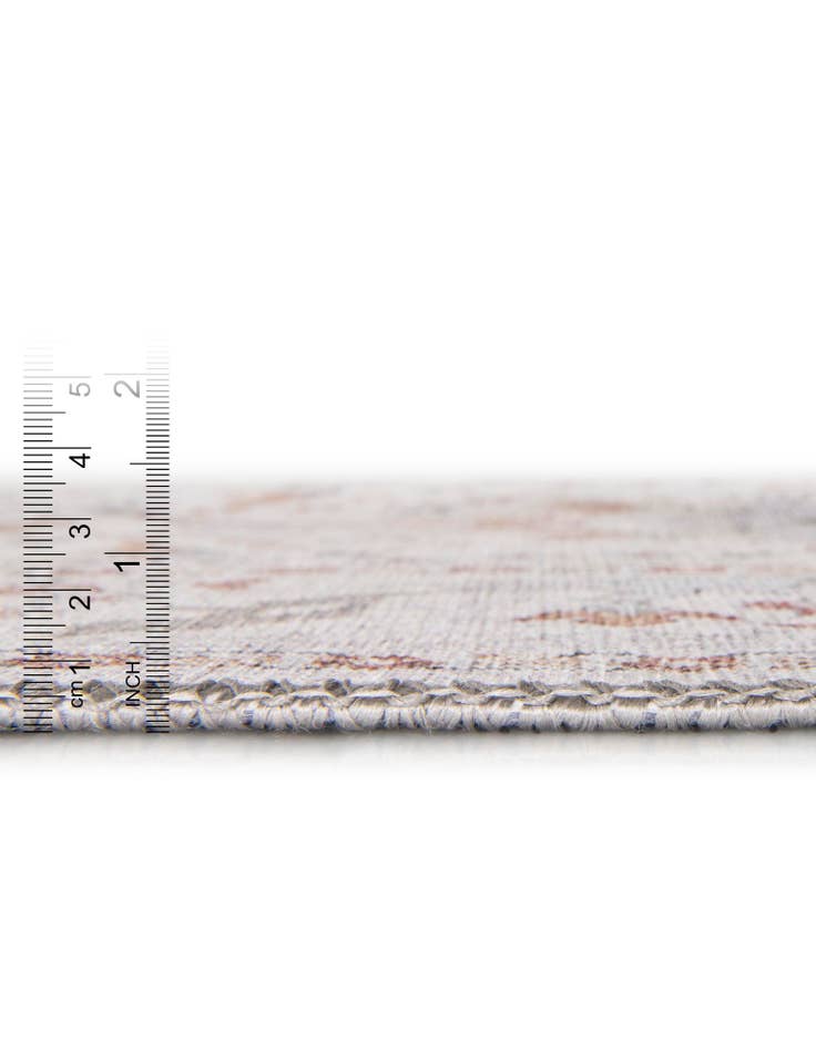 Detail image of 2' x 2' Washable Timeless Round Rug