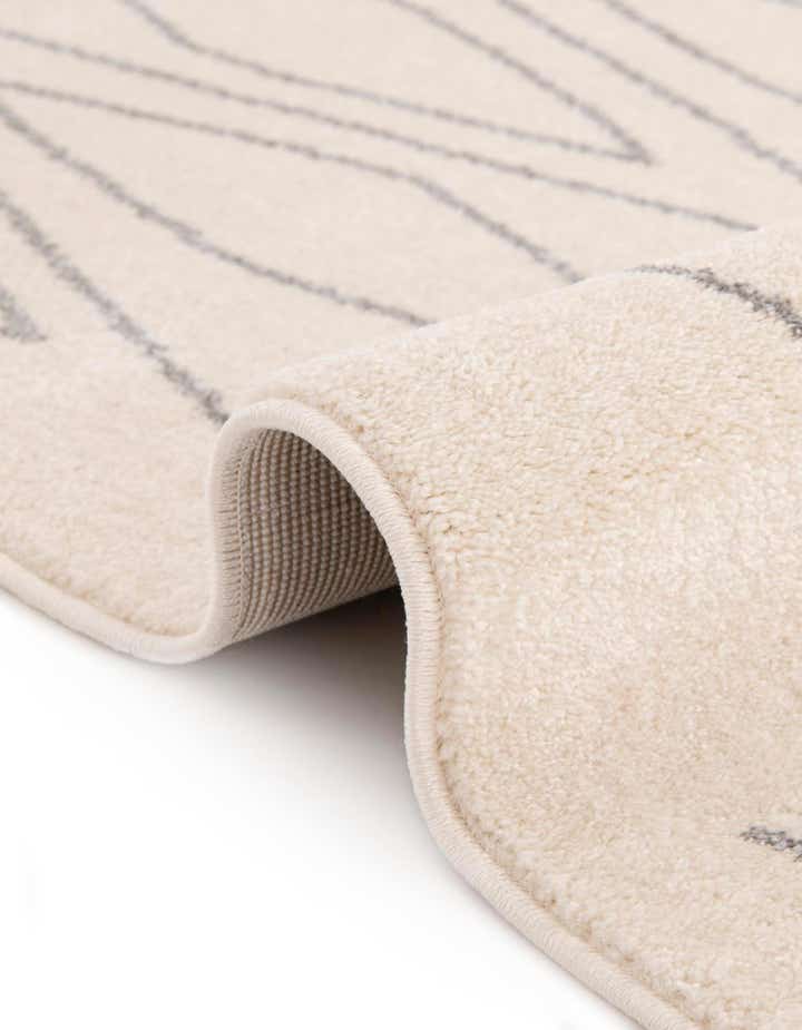 3' 3 x 3' 3 Titania Round Rug