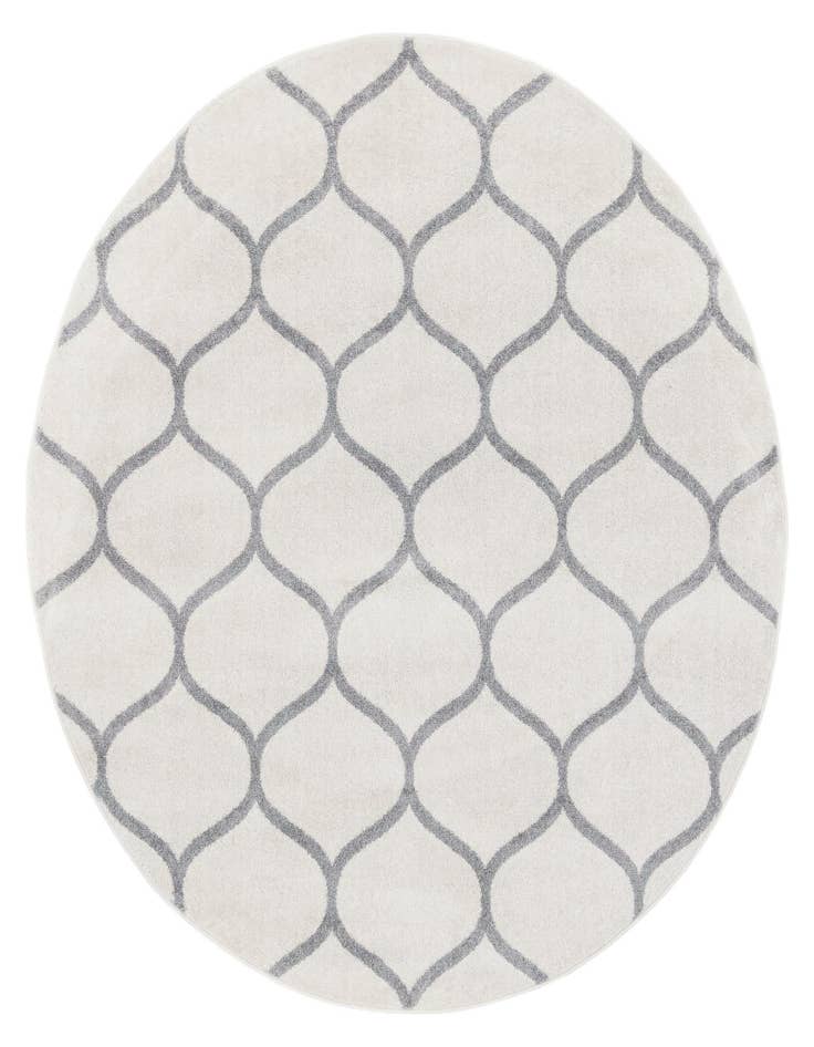 Detail image of 6' x 6' Trellis Frieze Round Rug