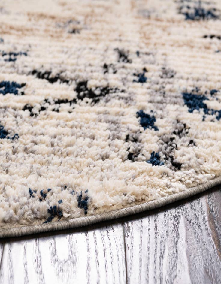 Detail image of 7' x 7' Tucson Round Rug