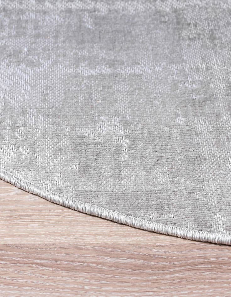 Detail image of 5' 3 x 5' 3 Valencia Round Rug