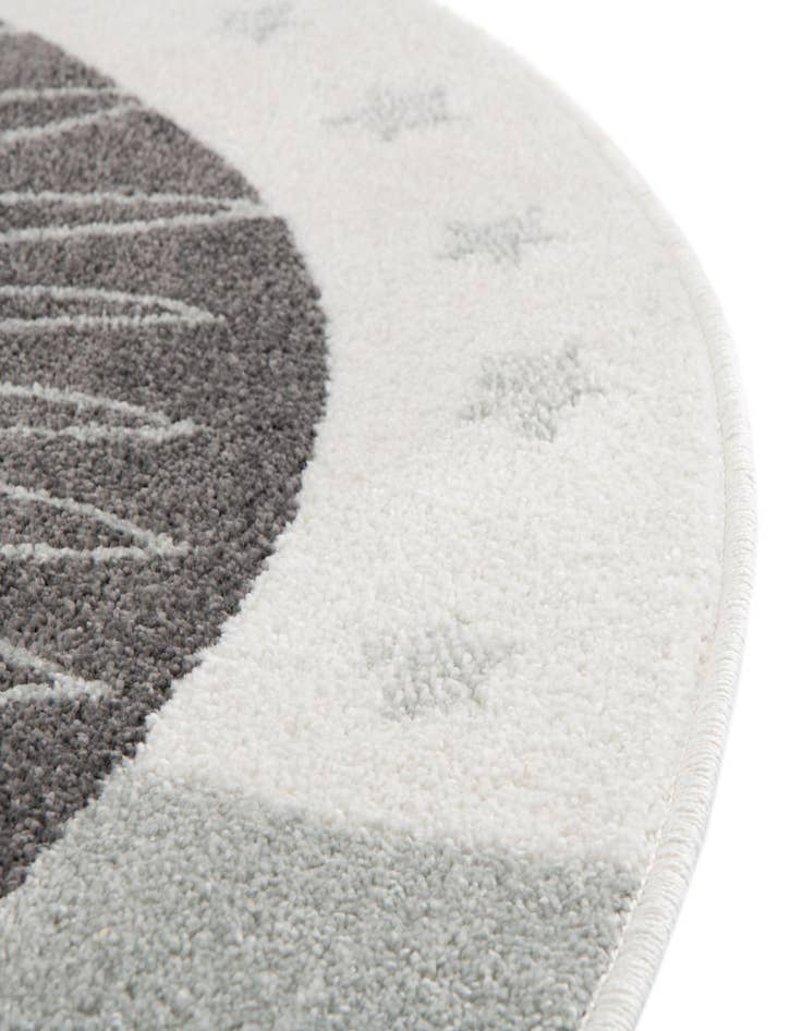 Detail image of 7' 10 x 7' 10 Lion Whimsy Kids Round Rug