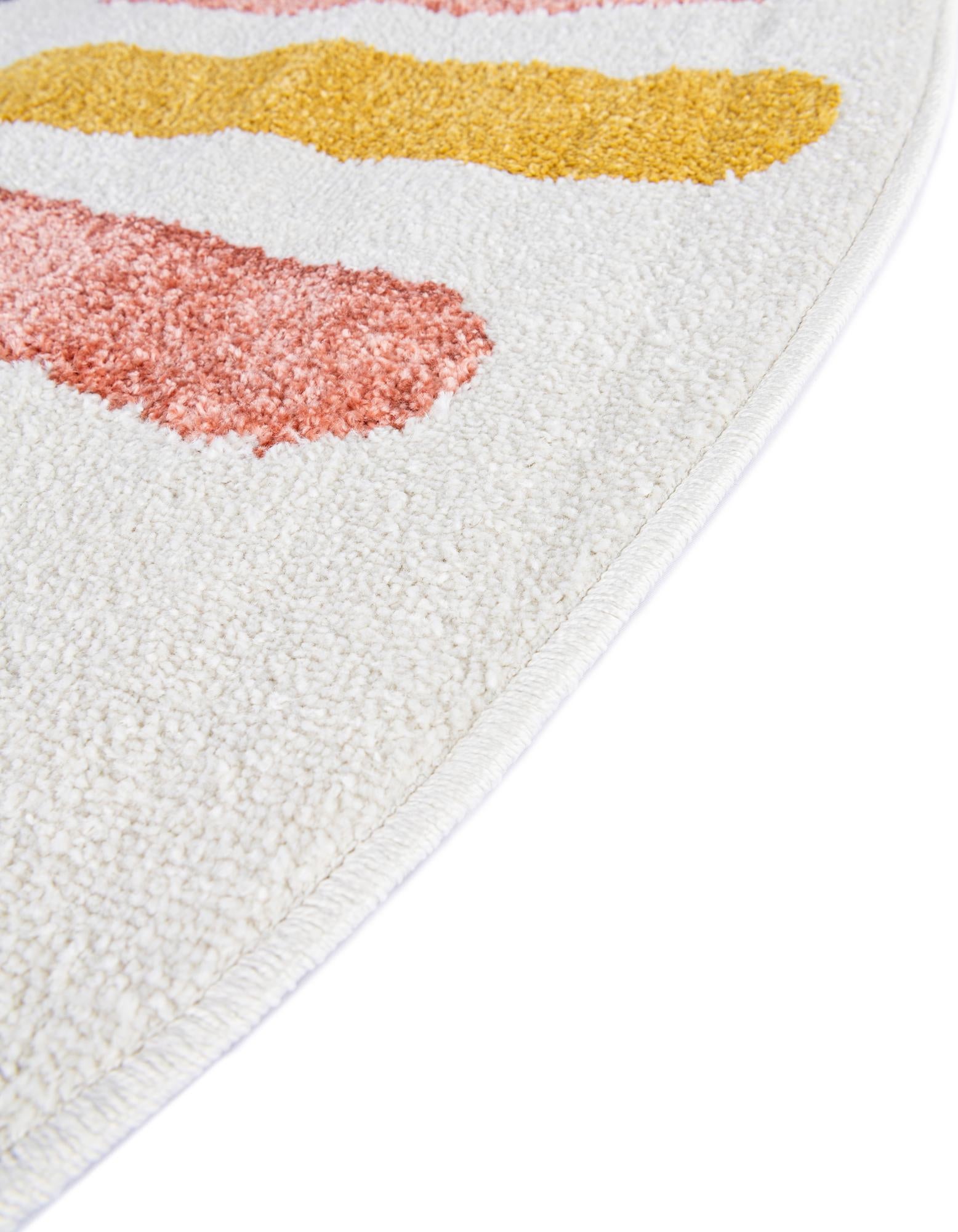 5' 1 x 5' 1 Lion Whimsy Kids Round Rug