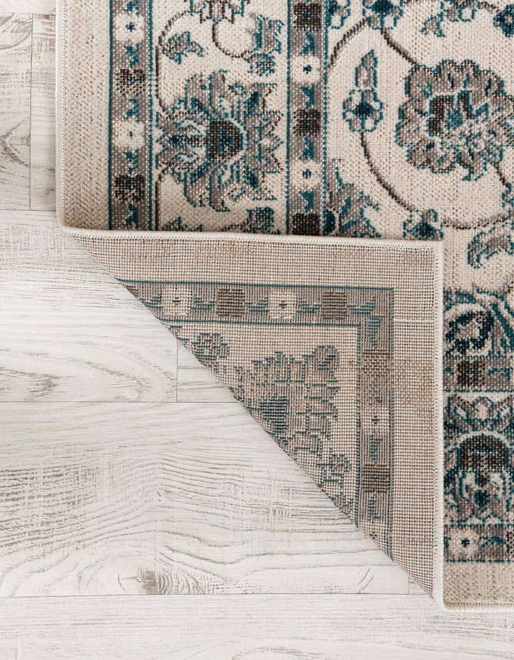 Detail image of 2' x 6' Aarhus Runner Rug