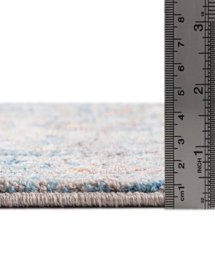 Detail image of 2' 6 x 4' Andromeda Runner Rug