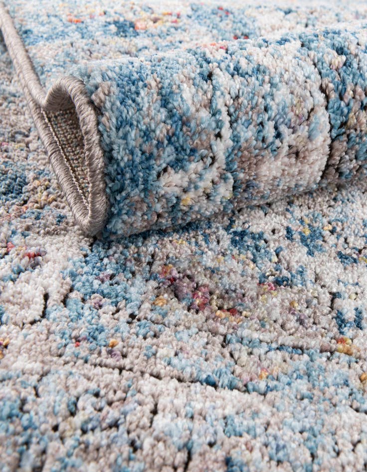 Detail image of 2' 6 x 4' Andromeda Runner Rug