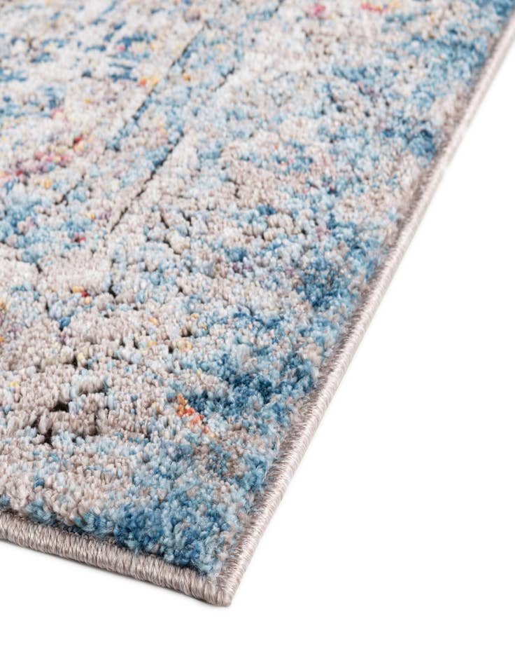 Detail image of 2' 6 x 4' Andromeda Runner Rug