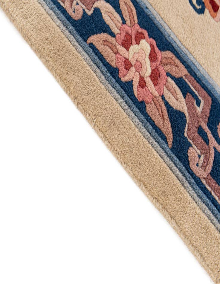 Detail image of 2' 4 x 9' 7 Hand Woven Antique Finish Wool Runner Rug