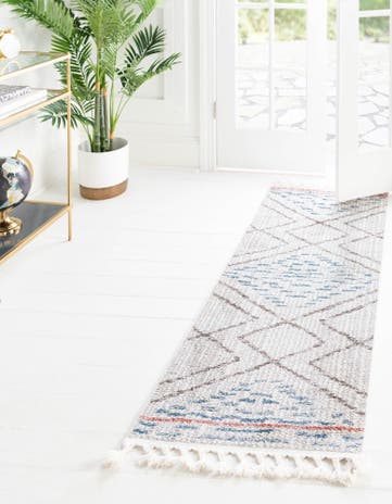 2' 7 x 13' Aramis Runner Rug
