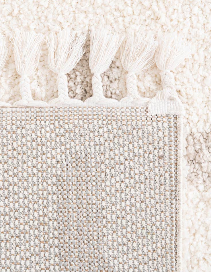 Detail image of 2' 7 x 8' 2 Athena Shag Runner Rug