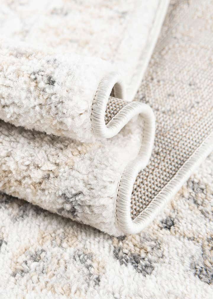 2' x 8' Aurelia Runner Rug