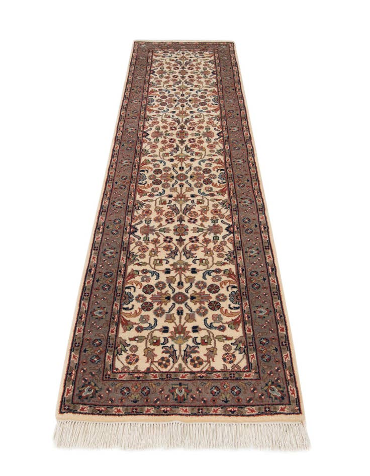 Detail image of 2' 6 x 9' 9  Hand Knotted Bakhtiar Wool Runner Rug