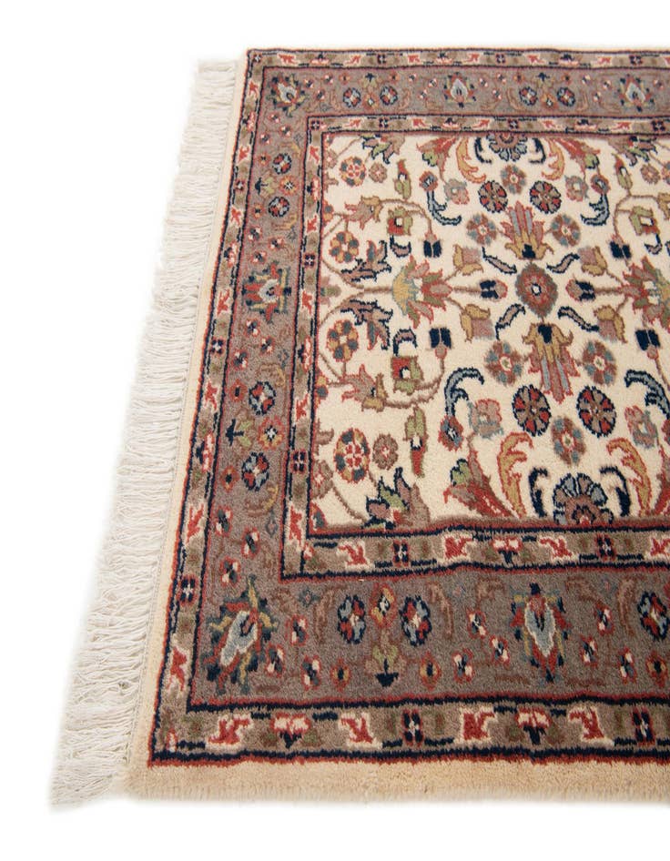 Detail image of 2' 6 x 9' 9  Hand Knotted Bakhtiar Wool Runner Rug