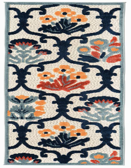 Detail image of 2' x 8' Easy-Clean Belize Indoor / Outdoor Runner Rug