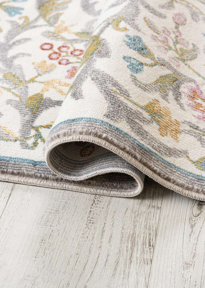 2' x 6' Blossom Runner Rug