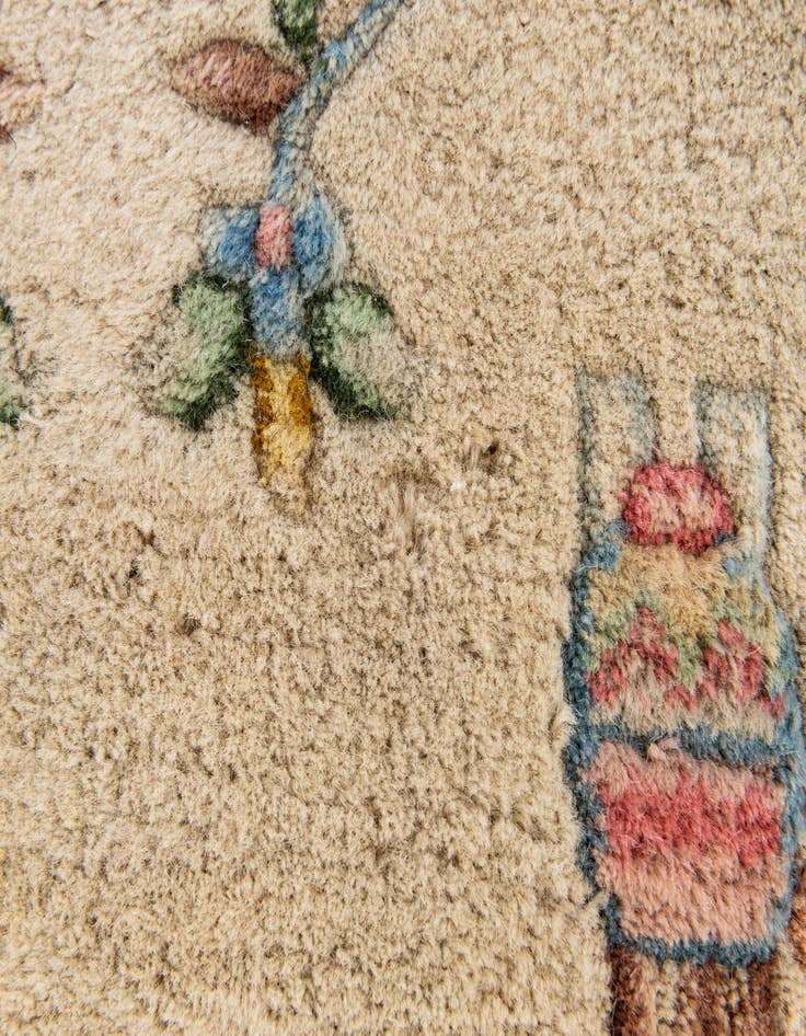 Detail image of 2' 7 x 11' 2  Hand Knotted Carved Pekin Wool Runner Rug