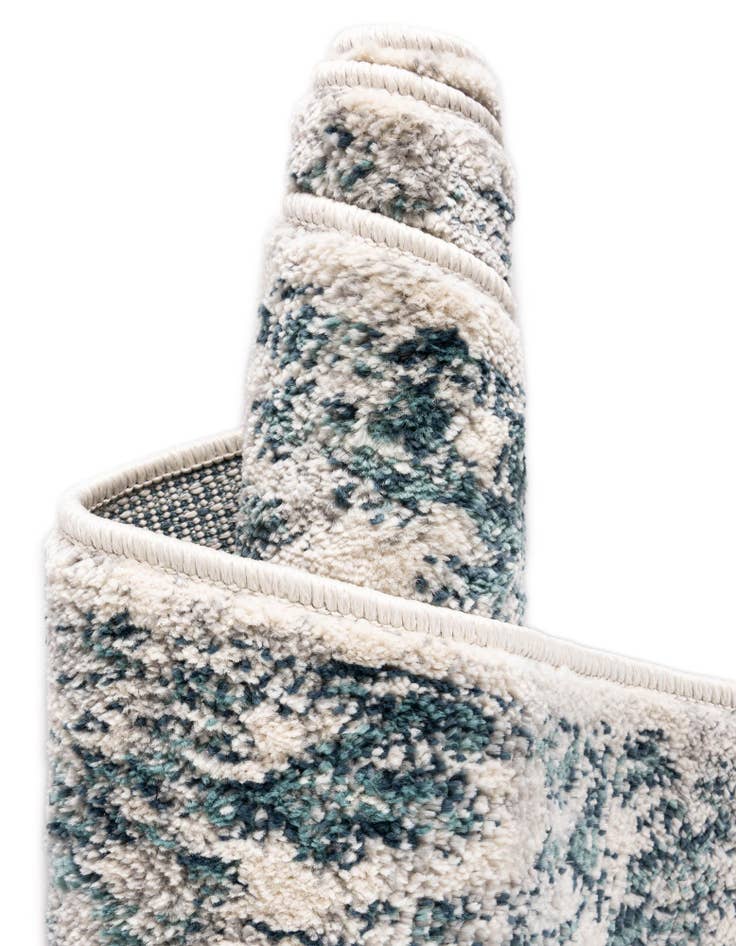 Detail image of 2' 7 x 10' Charleston Runner Rug