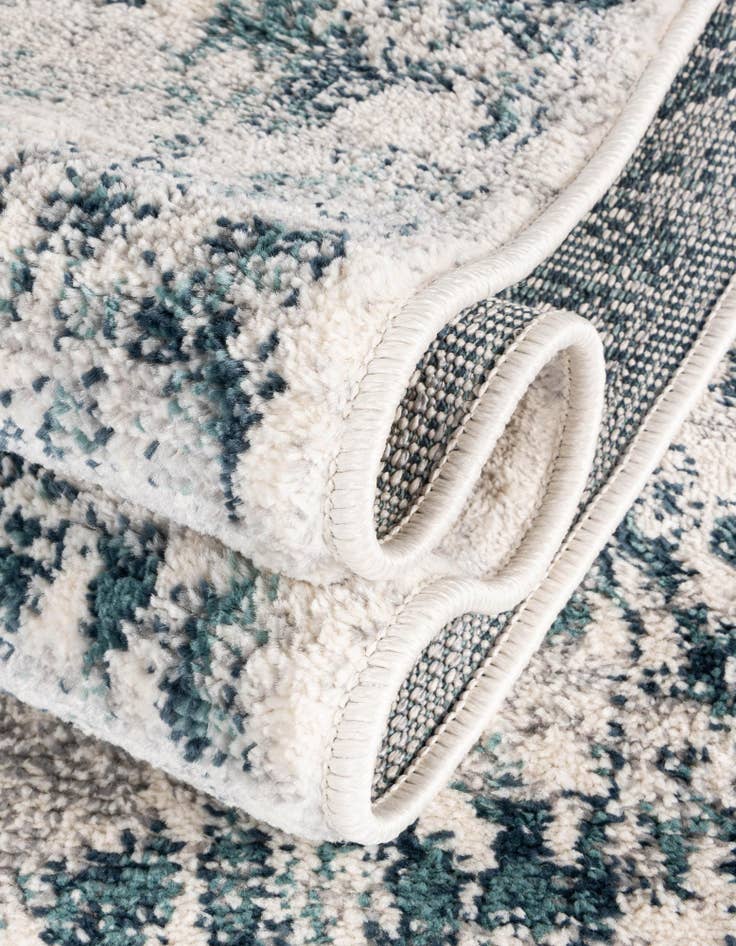 Detail image of 2' 7 x 10' Charleston Runner Rug