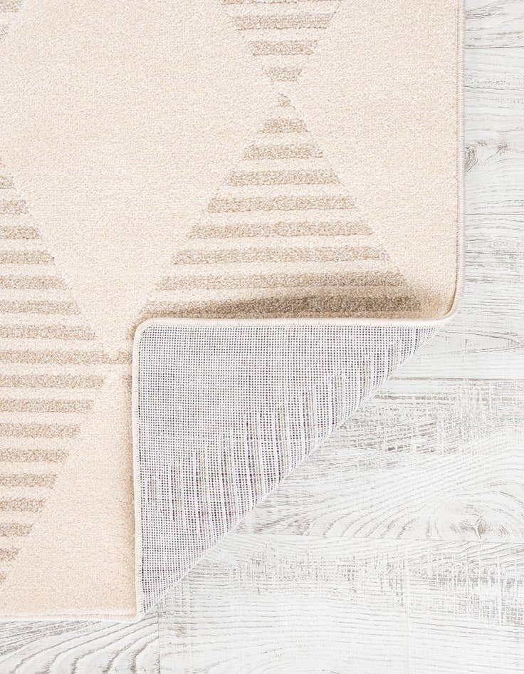 Detail image of 2' x 6' Contour Runner Rug