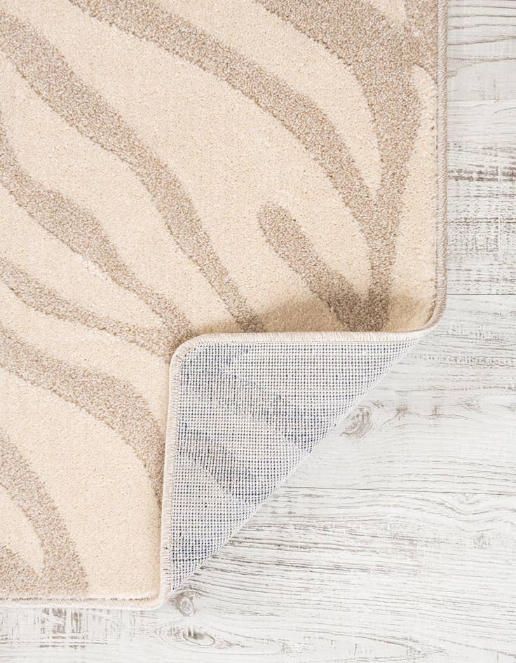 Detail image of 2' x 8' Contour Runner Rug