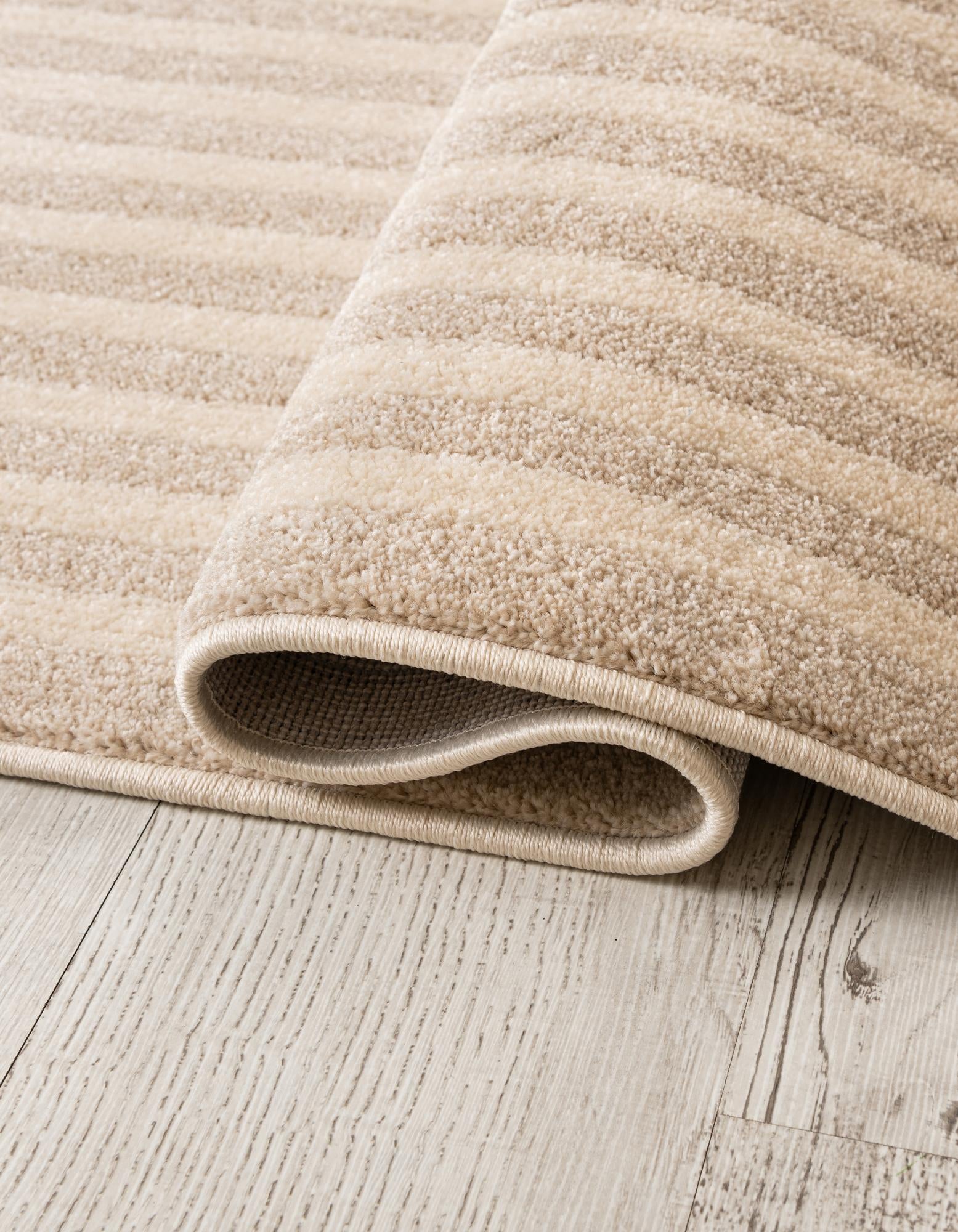 2' x 6' Contour Runner Rug