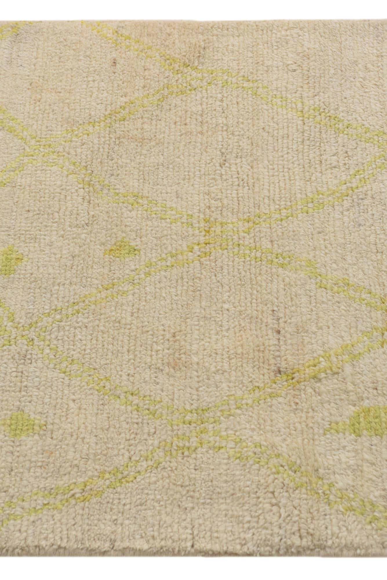 2' 4 x 9' 10 Hand Knotted Darya Wool Runner Rug