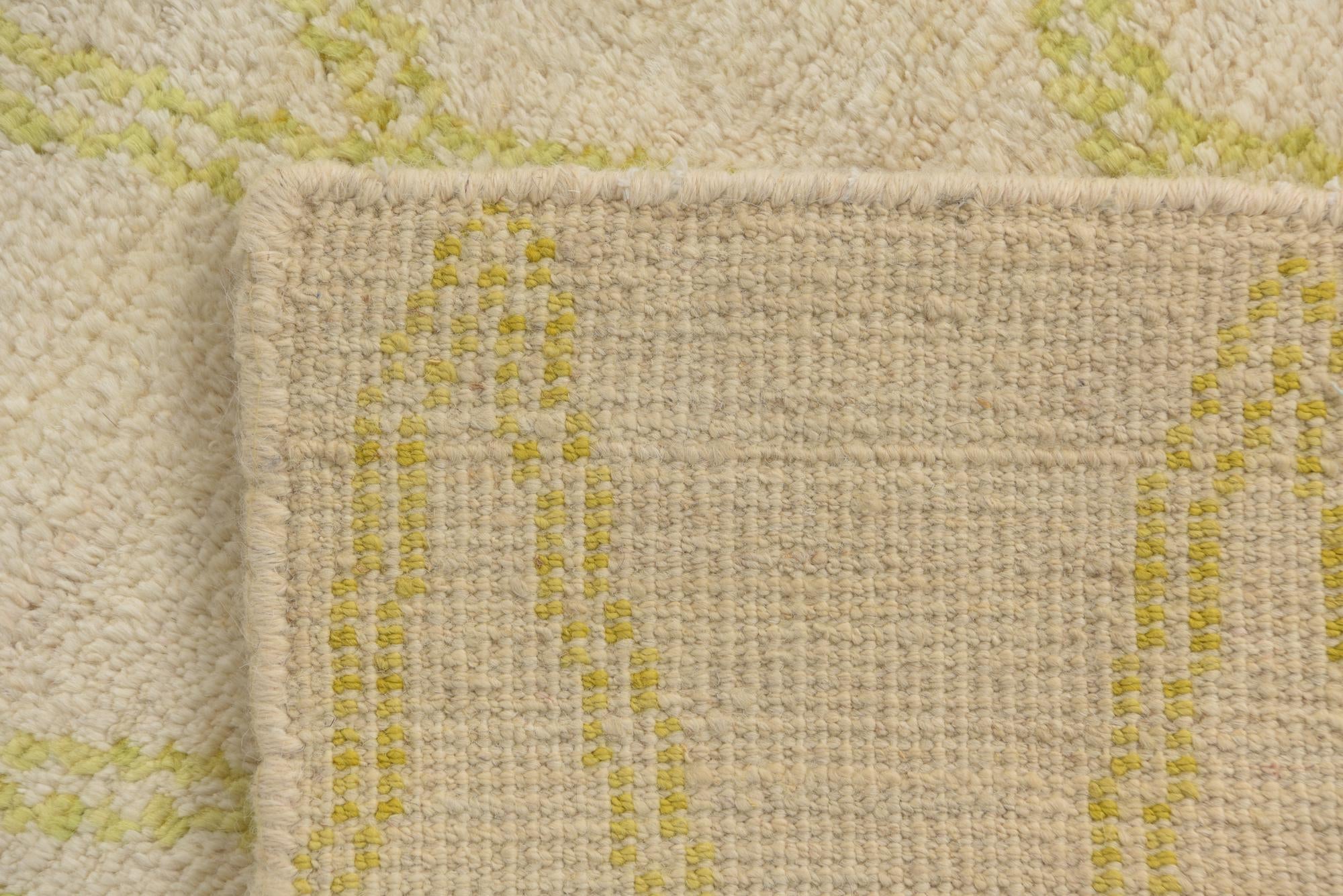 2' 4 x 9' 10 Hand Knotted Darya Wool Runner Rug