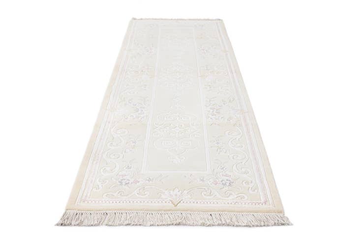 Detail image of 2' 9 x 9' 8 Hand Knotted Darya Wool Runner Rug