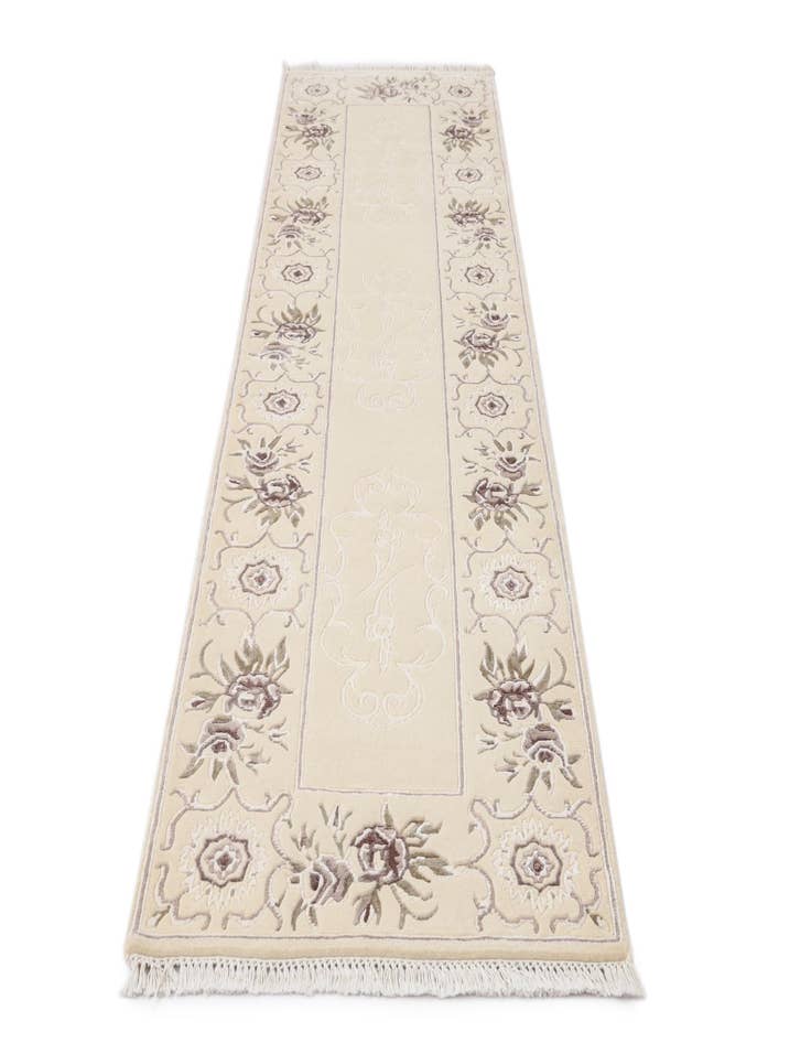 Detail image of 2' 7 x 9' 7  Hand Knotted Darya Wool Runner Rug