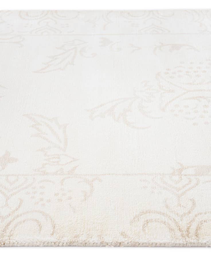 Detail image of 2' 8 x 9' 11  Hand Knotted Darya Wool Runner Rug