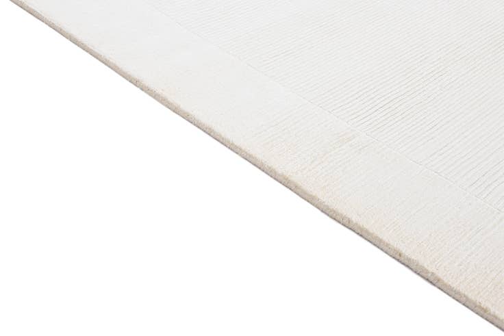 Detail image of 2' 7 x 10' 2 Hand Knotted Darya Runner Rug