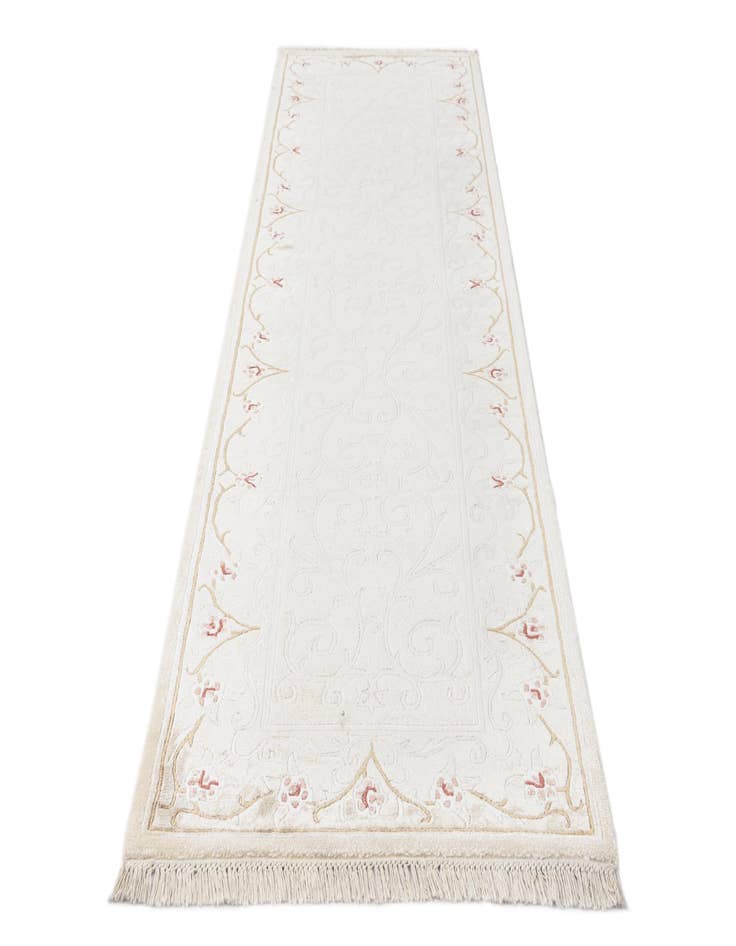 Detail image of 2' 9 x 9' 7  Hand Knotted Darya Wool Runner Rug