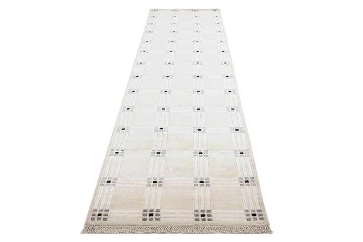 Detail image of 2' 7 x 12' 10 Hand Knotted Darya Wool Runner Rug