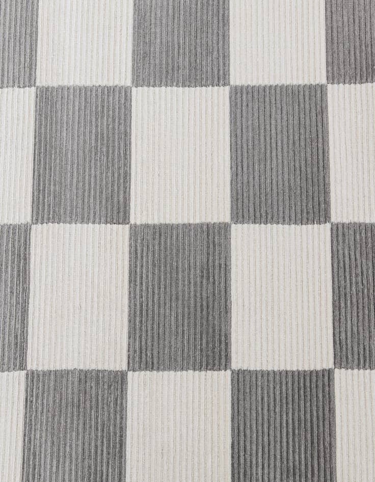 Detail image of 2' 7 x 13' 1  Hand Knotted Darya Wool Runner Rug