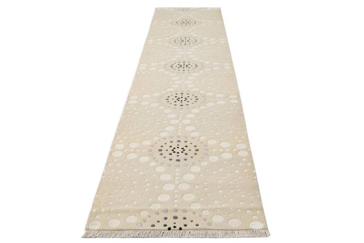 Detail image of 2' 7 x 13' 1 Hand Knotted Darya Wool Runner Rug