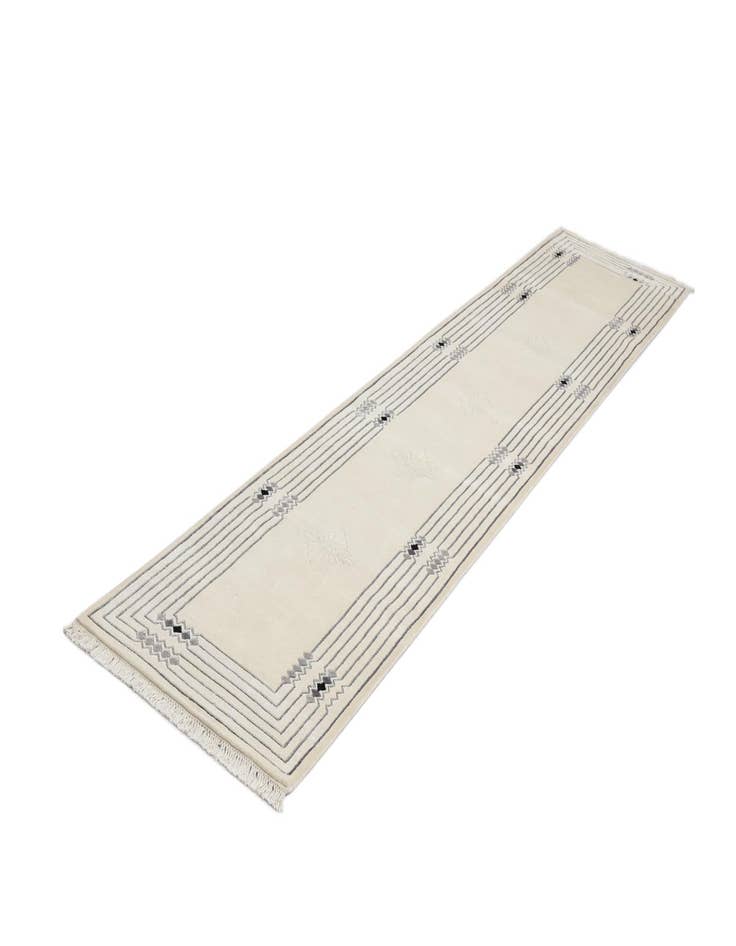 Detail image of 2' 7 x 12' 10  Hand Knotted Darya Wool Runner Rug