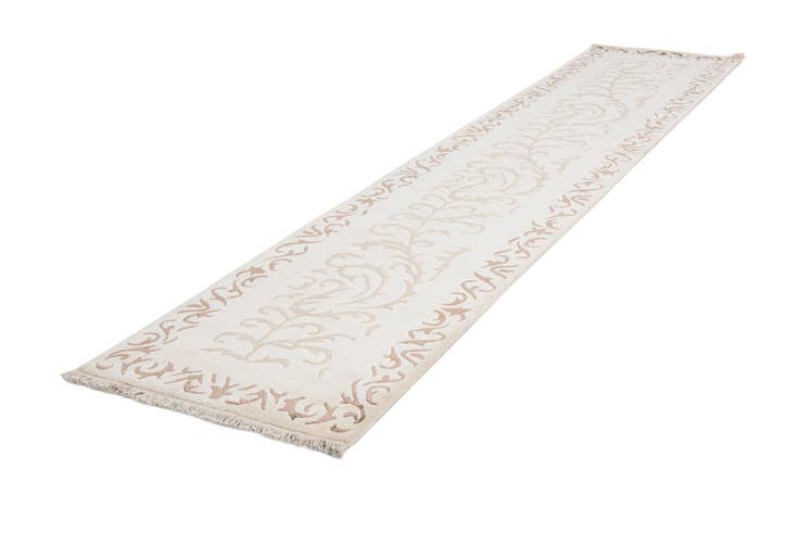 Detail image of 2' 7 x 13' Hand Knotted Darya Wool Runner Rug