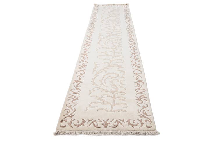 Detail image of 2' 7 x 13' Hand Knotted Darya Wool Runner Rug