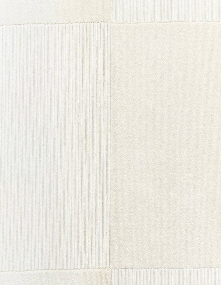 Detail image of 2' 7 x 9' 10  Hand Knotted Darya Wool Runner Rug