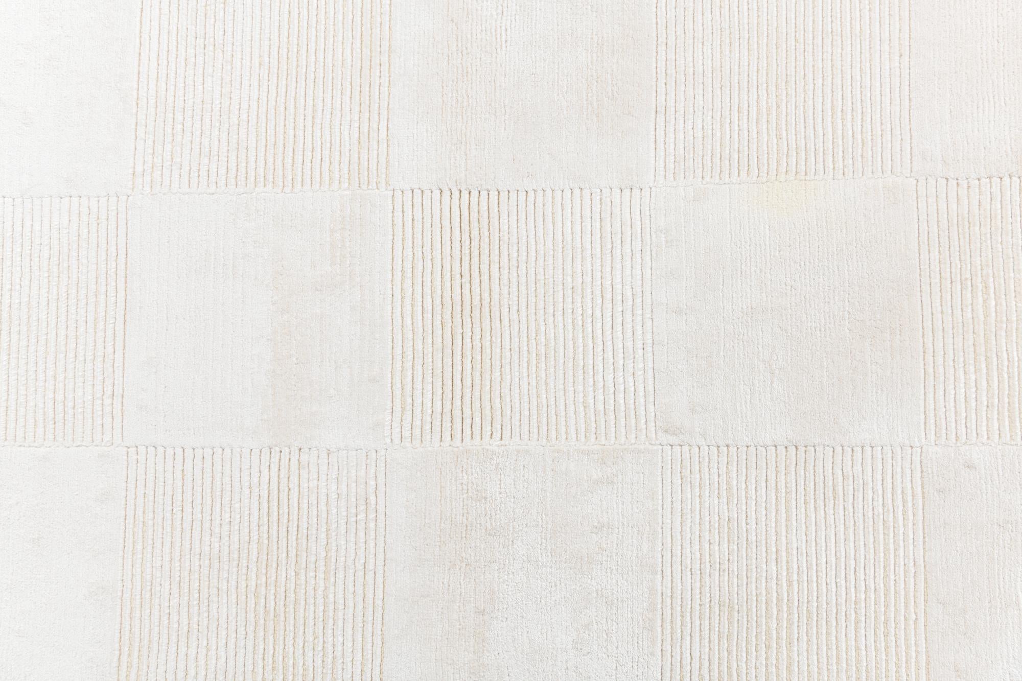 2' 8 x 9' 9 Hand Knotted Darya Wool Runner Rug