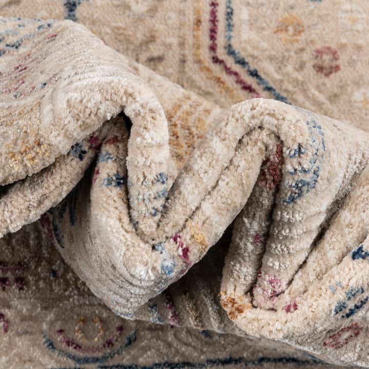 2' x 6' Deepa Runner Rug