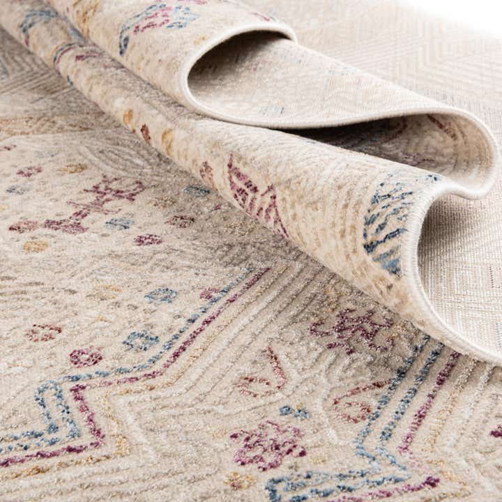 2' x 6' Deepa Runner Rug