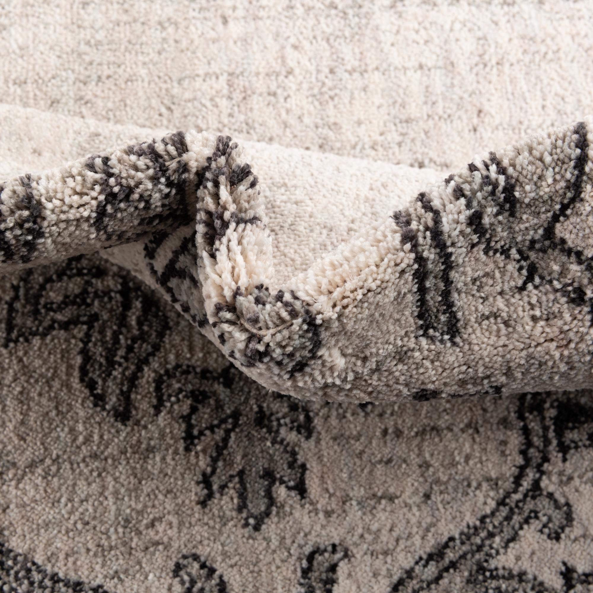 2' 7 x 12' Eco Traditional Runner Rug