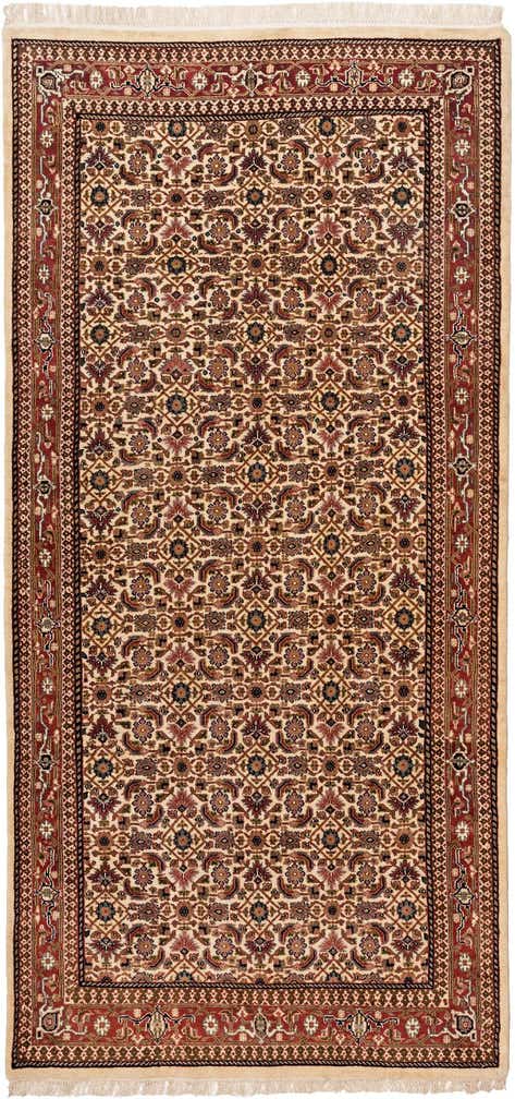 4' 10 x 9' 10 Hand Knotted Farahan Wool Runner Rug