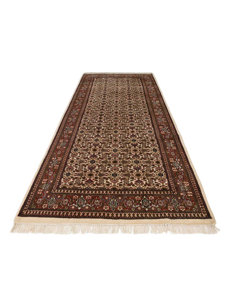 Detail image of 5' 4 x 11' 5  Hand Knotted Farahan Wool Runner Rug