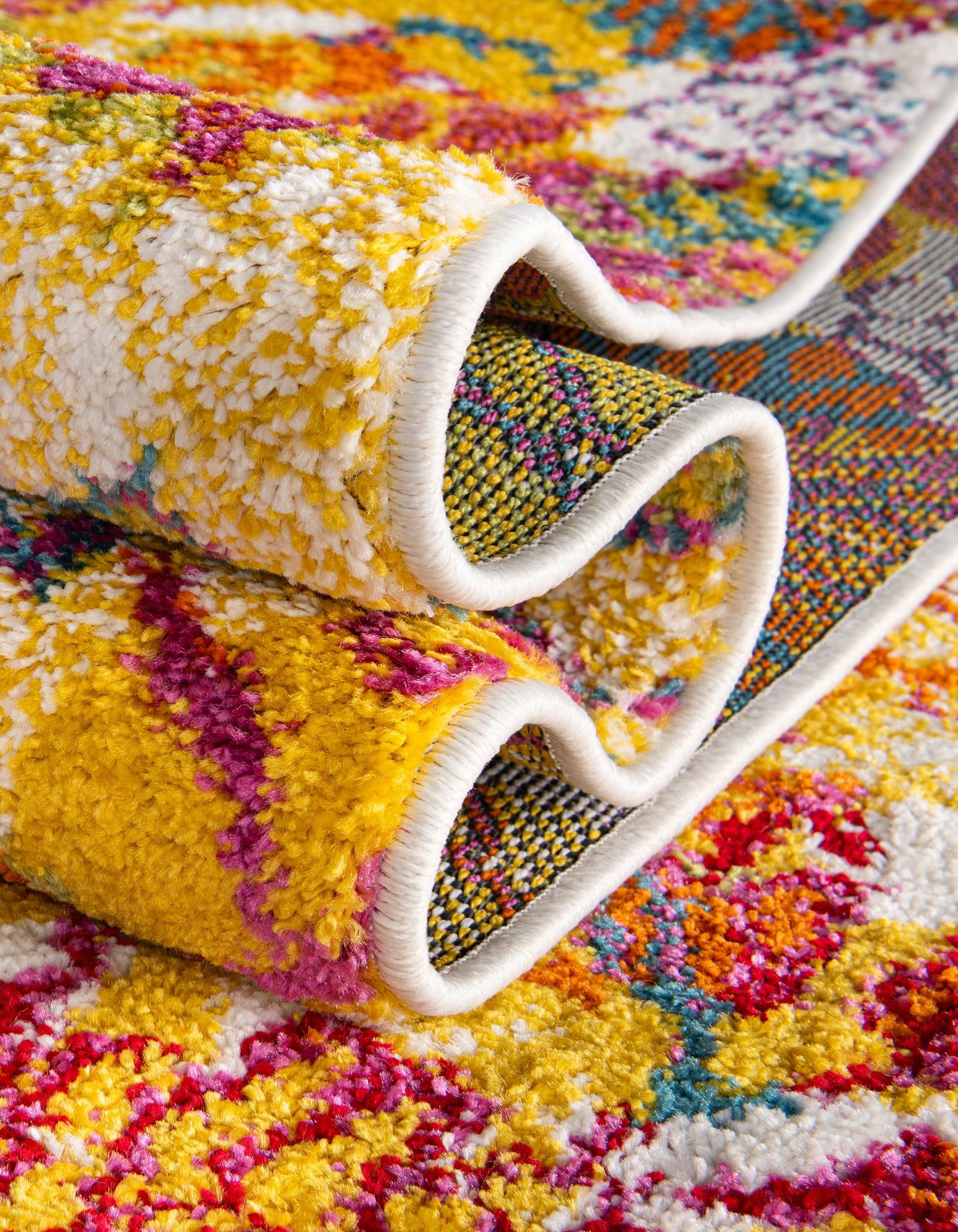 2' 7 x 10' Florence Runner Rug