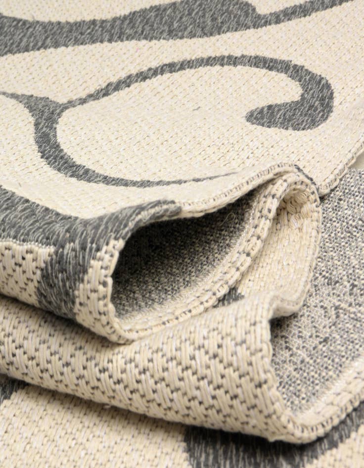 Detail image of 2' x 6' Georgia Runner Rug