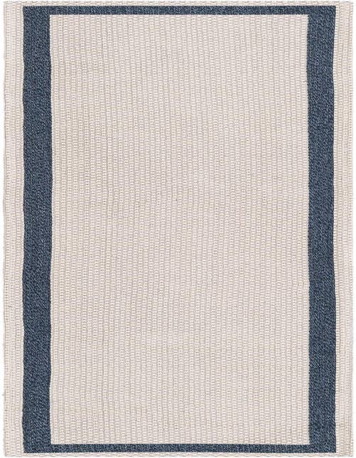 Detail image of 2' x 8' Georgia Runner Rug