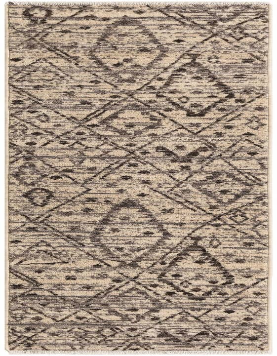Detail image of 2' x 7' 7 Grand Tradition Runner Rug